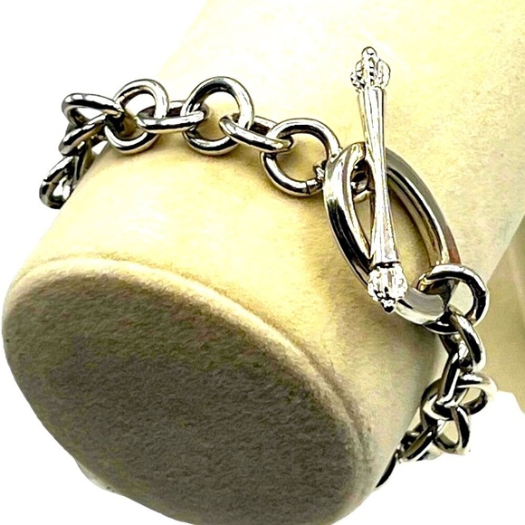 Vintage-Inspired Heart Charm Necklace & Bracelet Set - Picture 10 of 10